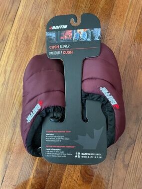 BAFFIN CUSH SLIPPER WOMENS SIZE 5/6 MERLOT CAMPING LAKE